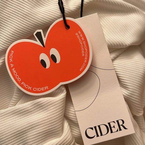 CIDER Jumpsuit for Women Sleeveless Wide Leg Overalls Casual Solid Crew Neck - Picture 2 of 3